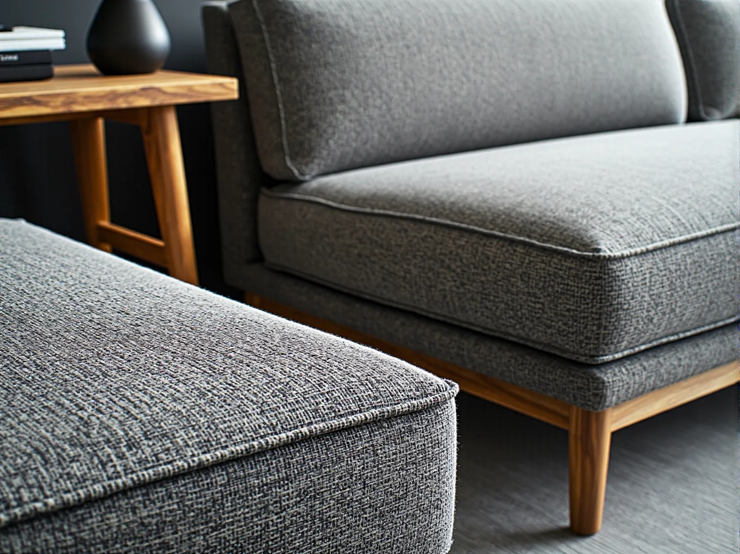 Poradnik: Jak urządzić funkcjonalne biuro w domu?